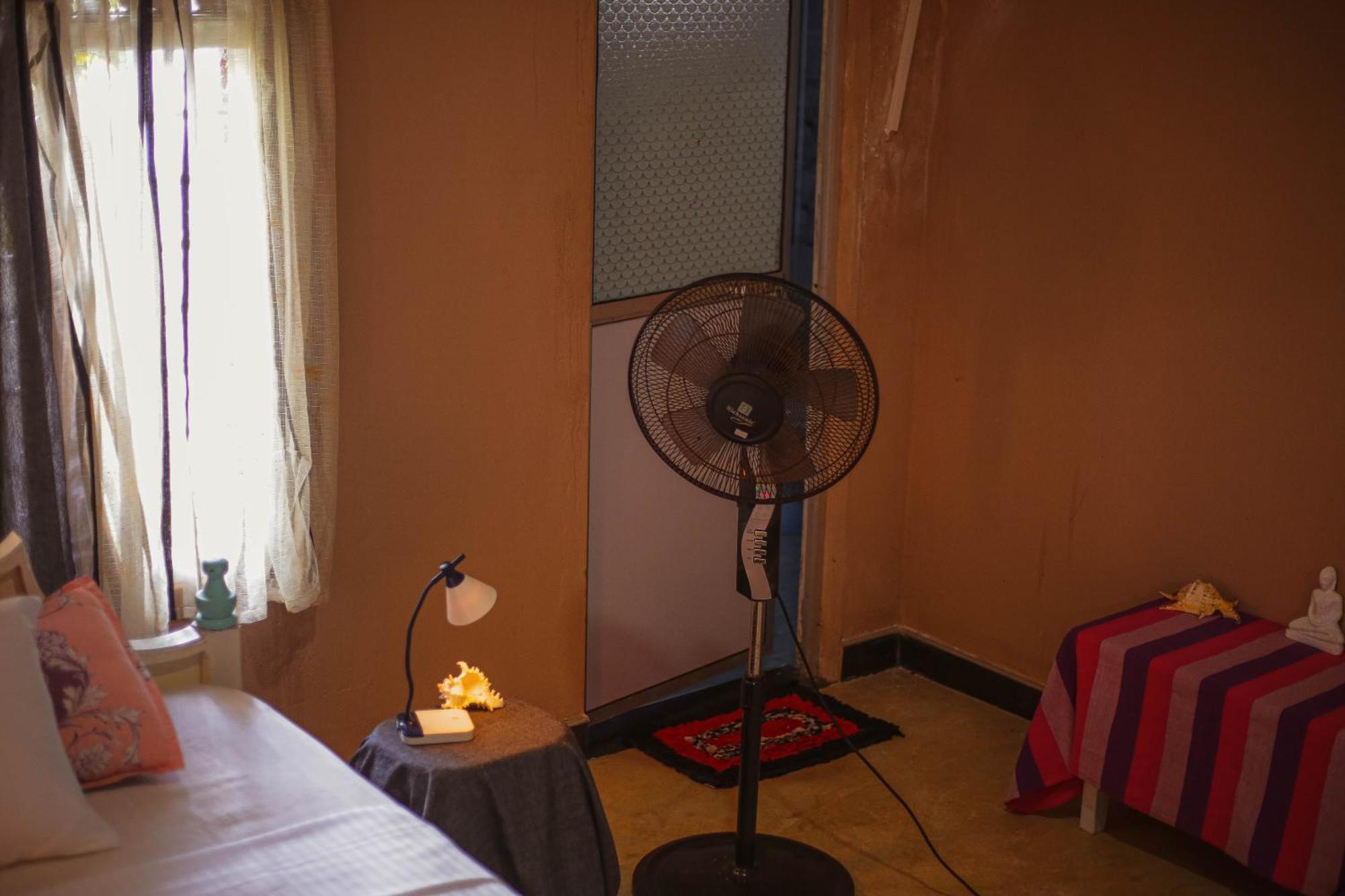 Tehan Homestay Dikwella Δωμάτιο φωτογραφία